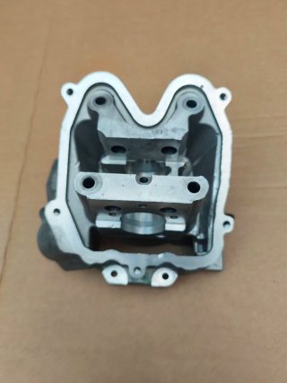 Culata Peugeot Satélite/Geopolis 125cc