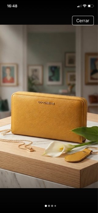 Cartera Coccinelle amarilla