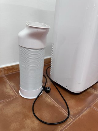 DeLonghi Pinguino PAC EM82 Aire Acondicionado