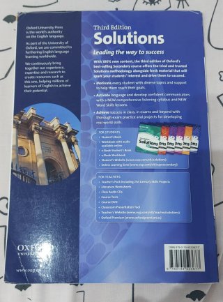 Solutions 3rd Edition Advanced. Student's Book
