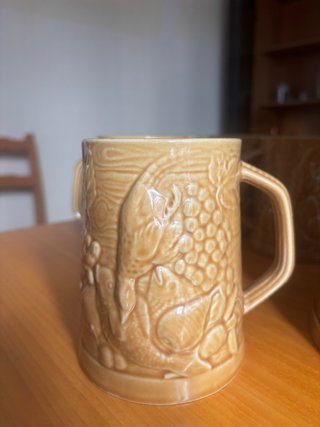 Jarra y 5 tazas de cerámica