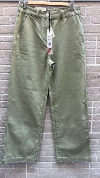 Pantalón Morgan verde talla 38