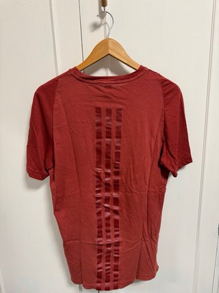 Camiseta Adidas Roja