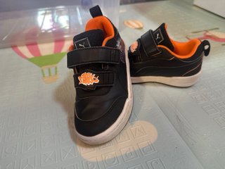 Zapatillas Puma Niño Talla 28 Hot Wheels