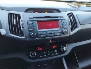 Piloto tras izq 924013w0 kia sportage 1.7 213294