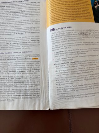 HISTORIA DE ESPAÑA SERIE DESCUBRE 2 BACHILLERATO