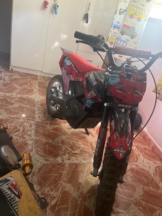 Moto Eléctrica ROAN Motocross Roja y Negra