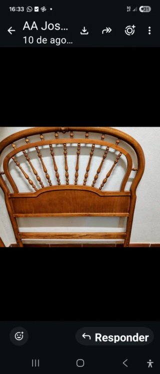 Mueble de madera para habitación