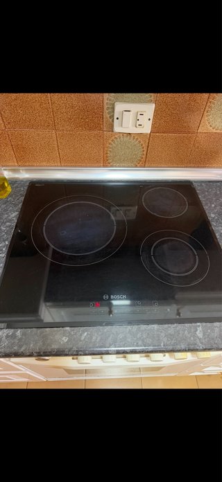 Vitrocerámica Bosch 3 zonas - 59 ancho x51