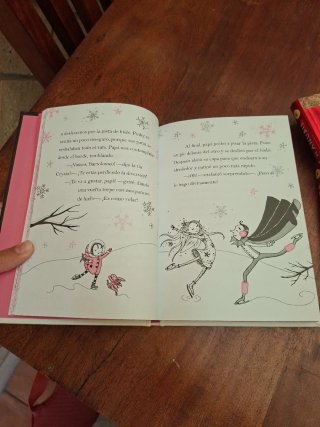 Isadora Moon y el hechizo mágico / Isadora Moon...