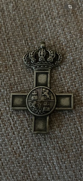 Medalla al Mérito Militar con Corona