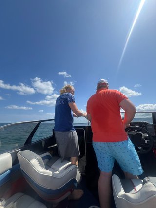 Bayliner 2250 Cobra V8 5,7 260CH barco + remolque