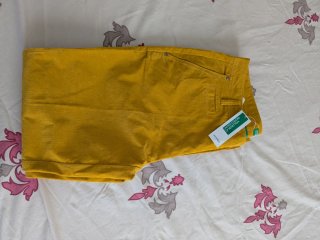 Pantalone donna Benetton giallo