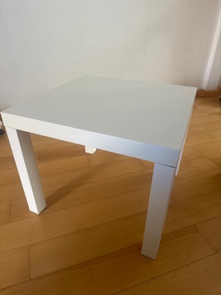 Mesa cuadrada Ikea blanca
