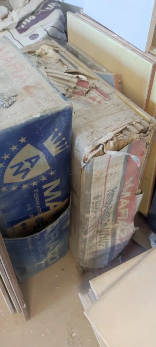 Material de obra variado