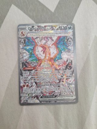 Carta Pokémon Dracaufeu EX 223/197