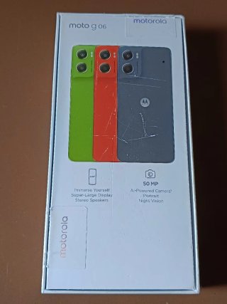 Motorola Moto G06 Smartphone
