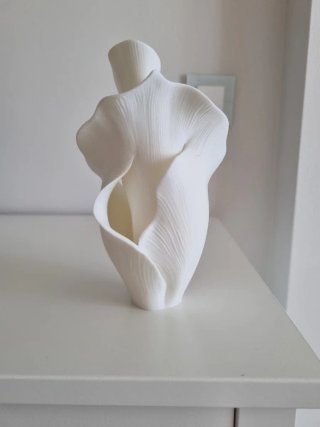 Jarrón pétalos blanco mate 19cm