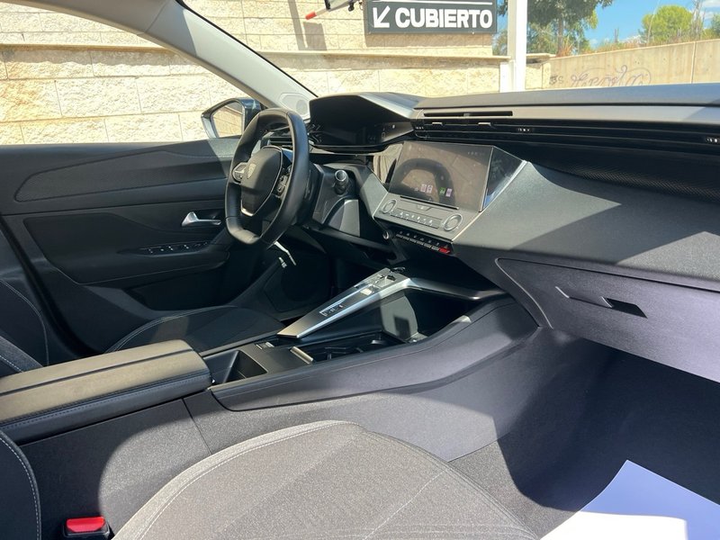Peugeot 308 2022, foto 9
