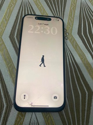 Apple iPhone 16 Pro Dorado