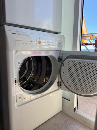Secadora Zanussi Electronic Sensor
