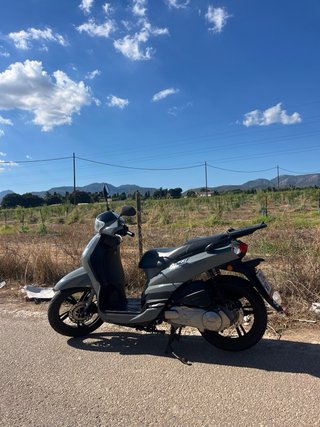 Peugeot Tweet 125 (2023)
