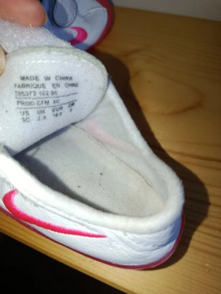 Zapatillas Nike Bebé Blancas y Rosas