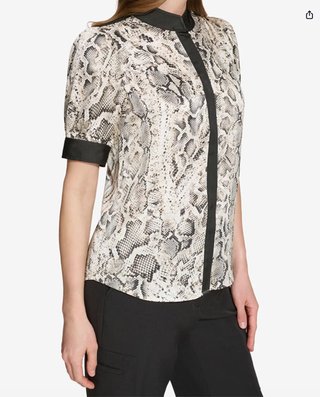 Camisa DKNY manga corta estampado serpiente