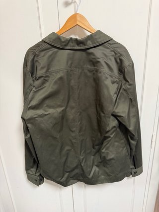 Chaqueta H&M verde militar