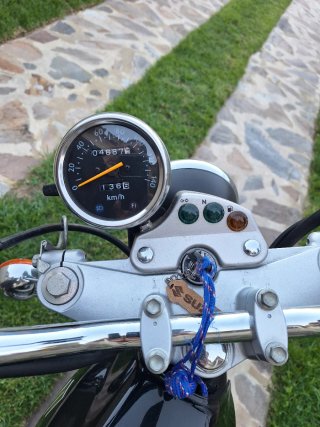 Suzuki Van Van 125 Negra