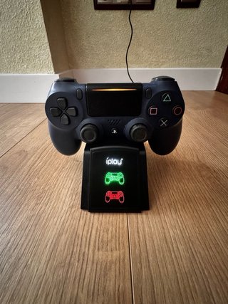 Cargador Doble Mandos PS4 iPlay