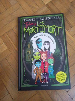 Julia y Los Mortimort 1. Una niña POCO muerta