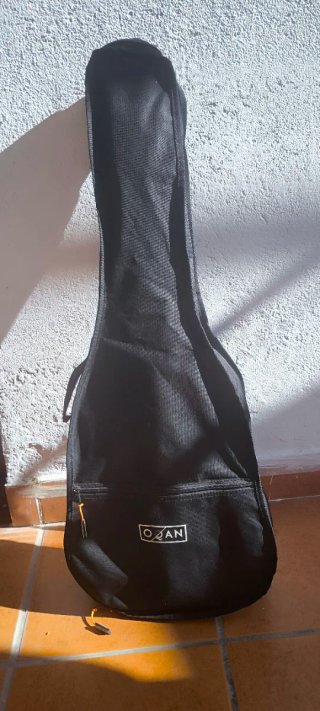 Guitarra Clásica OQAN QGC-10 3/4 + Funda