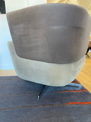 Sillónes modernos beige y marrón. Son 2