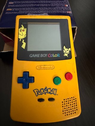 Nintendo Game Boy Color Edición Especial Pokémon