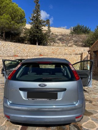 Ford Focus 2005 1.6 automatic