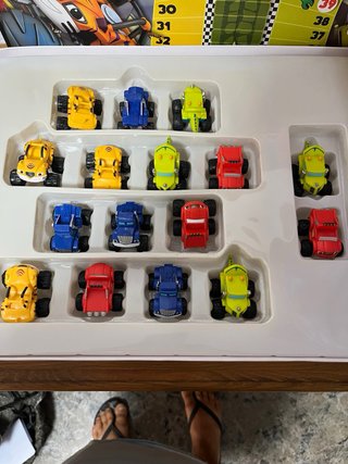 Juego de coches Blaze y el Monster Machine