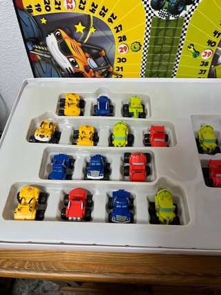 Juego de coches Blaze y el Monster Machine