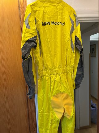 Mono de agua BMW Amarillo