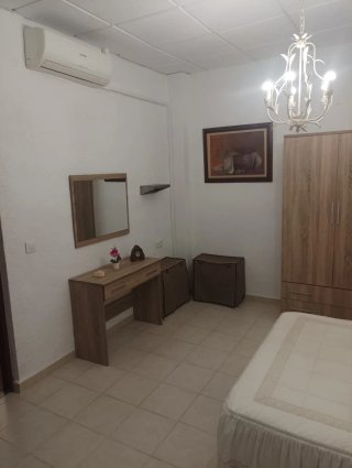 Ocasión.Se alquila casa para larga duración.