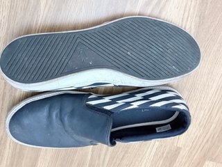 Lacoste Slip-on Azul y Blanco Talla 45