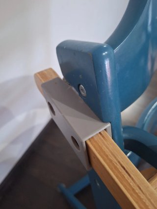 Trona Safety 1s madera y azul