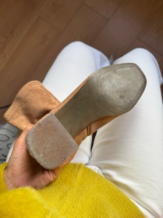Botines ante tacón ancho marrón