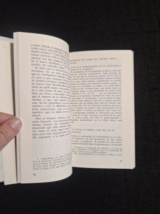 Erwin Schrödinger. ¿Qué es la vida?