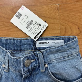 Jeans Bershka Talla 32 Azul Claro