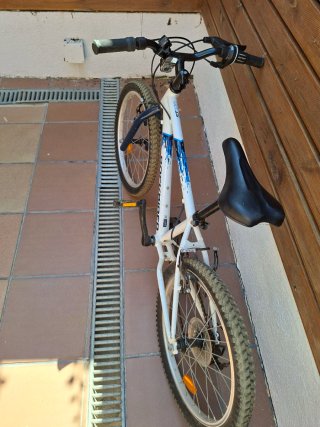 Bicicleta Rockrider 6-9 años