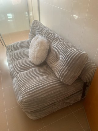 Divano letto in velluto grigio