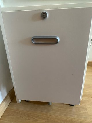 Mueble archivador blanco