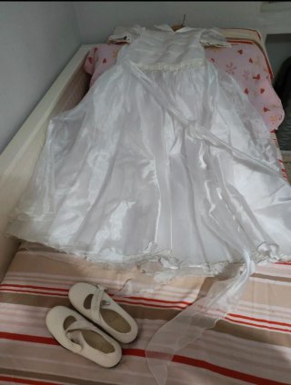 Traje de comunión blanco con zapatos