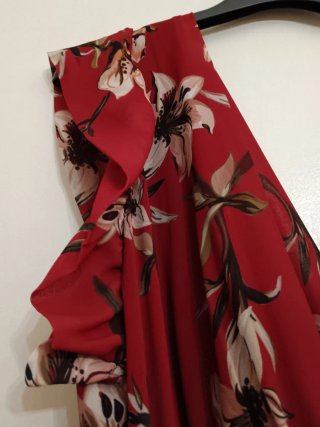 Vestito midi fantasia floreale bordeaux